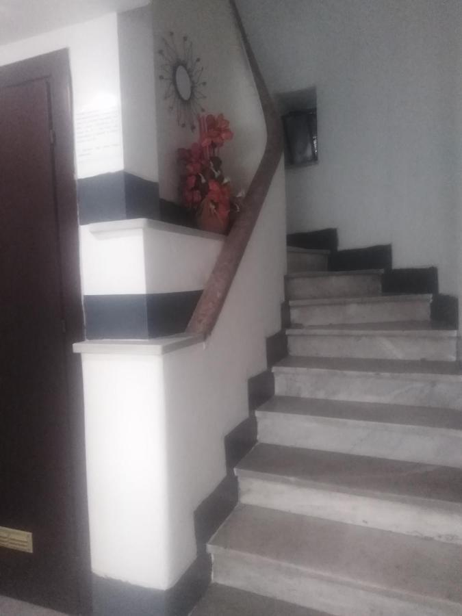 Casina Tiberina Suite Rome Bagian luar foto