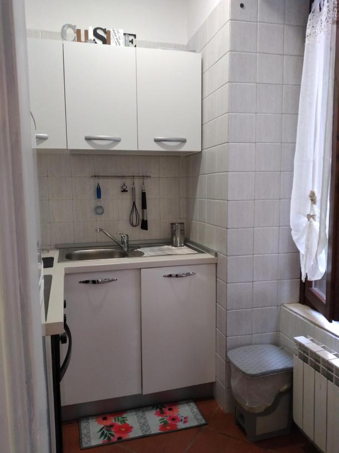 Casina Tiberina Suite Rome Bagian luar foto